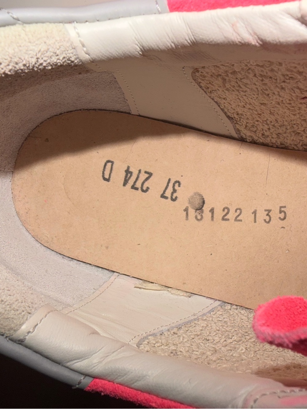 Golden Goose Hot Pink Suede Low-Top Sneakers with Grey Heel Tab - Picture 8 of 10